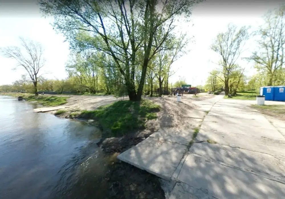 Plaża na Żoliborzu - Odpoczynek nad Wisłą i atrakcje w okolicy