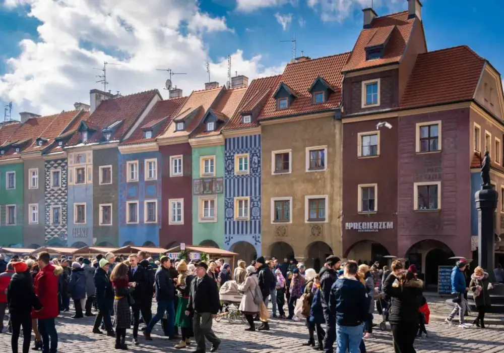 Poznań Główny – Stary Rynek: Jak dojechać? Spacer czy tramwaj?