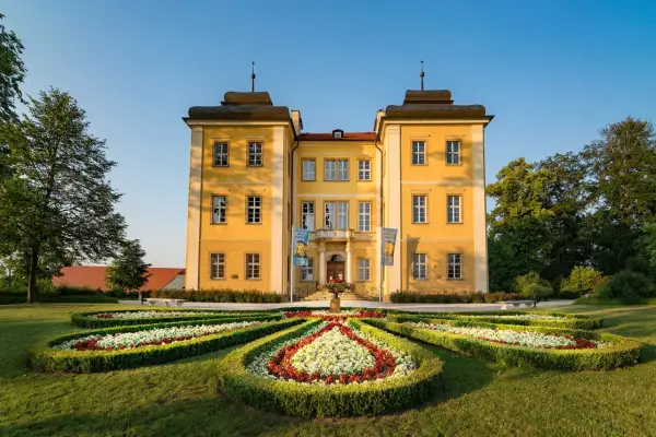 Łomnica koło Karpacza - Pałac, folwark i park. Czy warto?